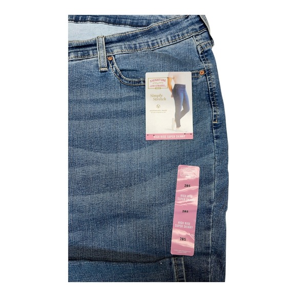 Levi's Signature Women's Size 39 (18W) High-Rise Skinny Jeans - Picture 3 of 8